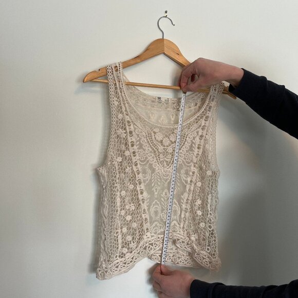 GRG. Montreal. Crochet, Lace Floral Pattern Tank Top. Size M. Womens. - Picture 3 of 7